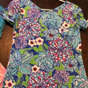 Lilly Pulitzer blue May showers shirt